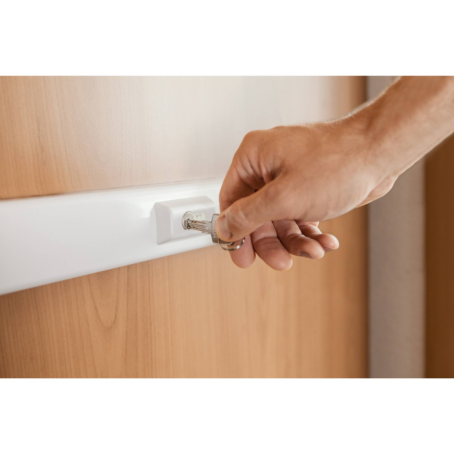 Barra Anti Turbazos para puertas - Imagen 3